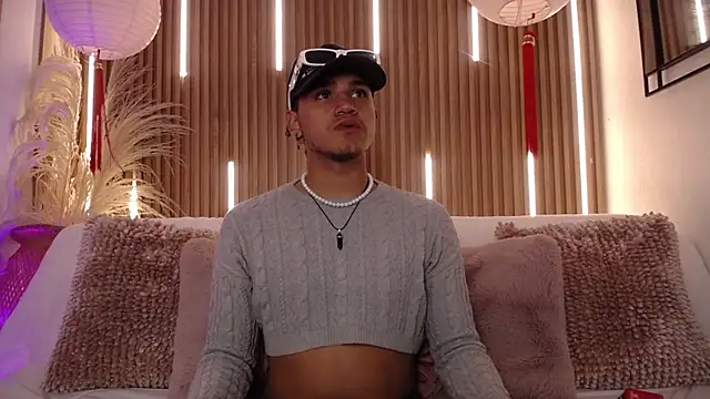 Ikaika Kalani online show from 04.03.26