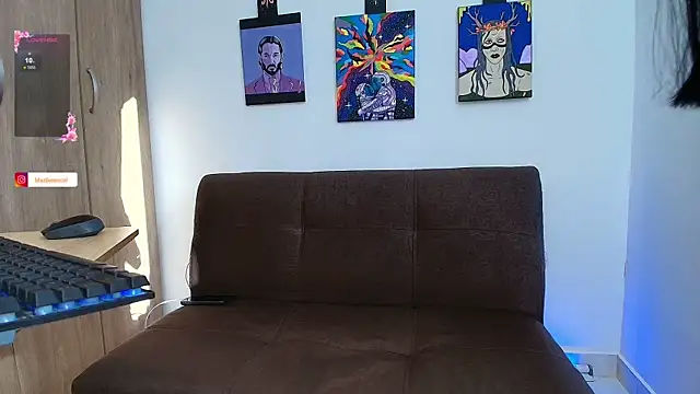 mazi  keen   online show from 04.16.26