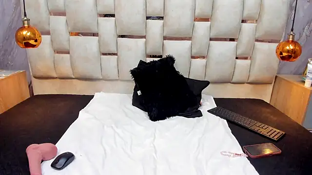 Milf Drip online show from 05.10.26