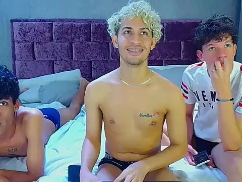 Wild Squad online show from 04.08.26