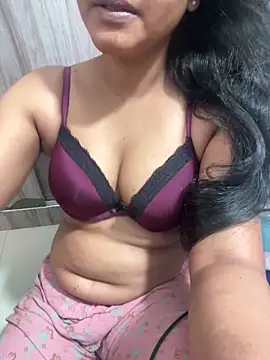 Snapshot of munni-munni6767 chatting on 05.08.26 munni-munni6767 online show from 05.08.26