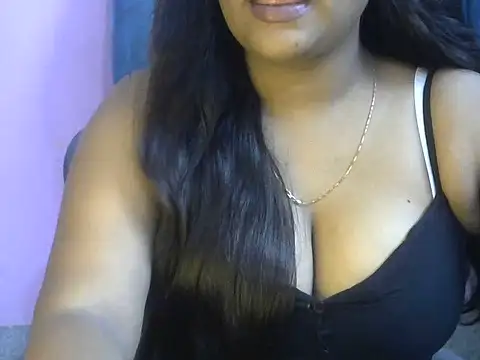 QUEEN-OF-QUEEN online show from 07.06.26