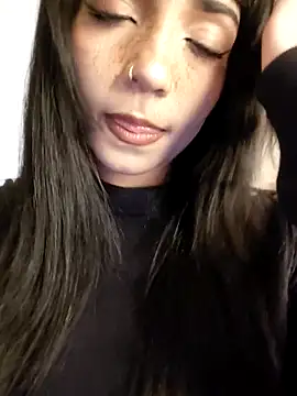 Snapshot of Hannae3 chatting on 06.15.26 Hannae3 online show from 06.15.26
