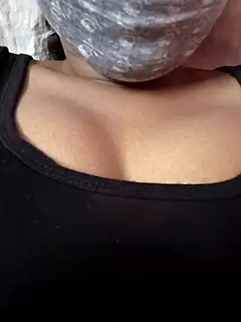 Snapshot of Horny_Natasa_ chatting on 03.15.26 Horny Natasa online show from 03.15.26