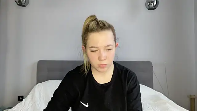 alyrasun online show from 03.25.26