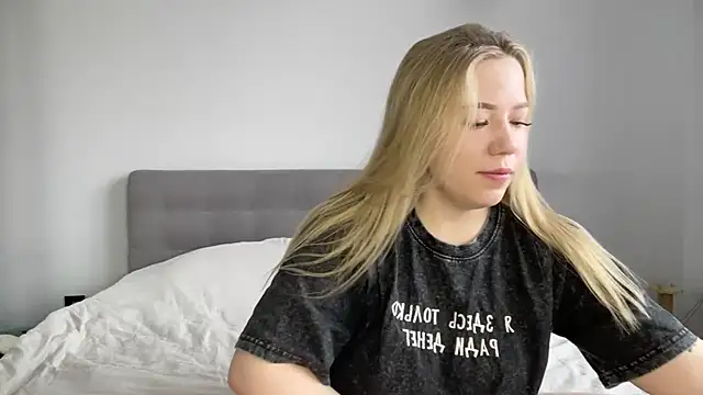 alyrasun online show from 04.19.26