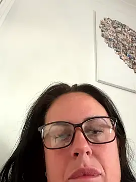 BunnyBallyX online show from 05.16.26