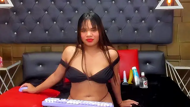 CaroBeltran online show from 05.11.26