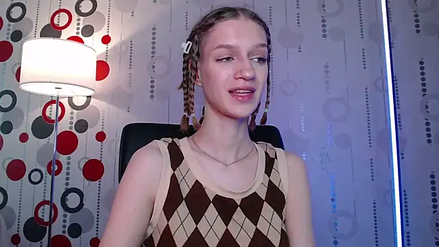 Snapshot of Chrissy_Joyful chatting on 06.07.26 Chrissy Joyful online show from 06.07.26