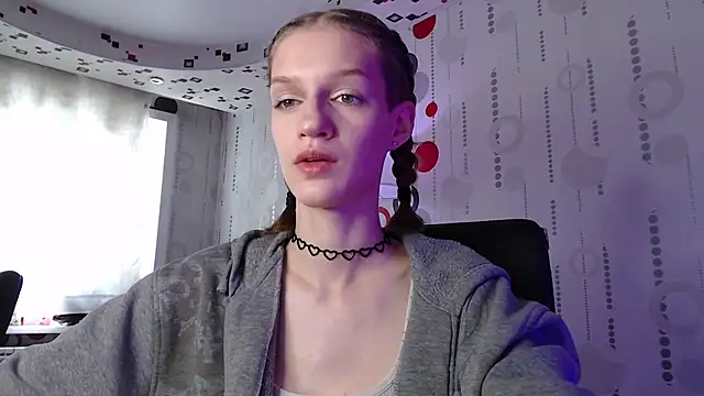 Chrissy Joyful online show from 07.17.26