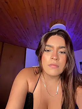 Issa pinkk online show from 03.24.26