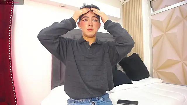 Snapshot of Cristopher_Wild chatting on 03.15.26 Cristopher Wild online show from 03.15.26