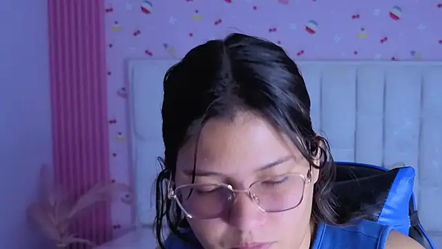 lucero s1 online show from 04.25.26