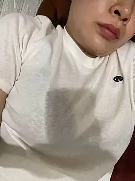 Snapshot of oki-nawa chatting on 04.04.26 oki-nawa online show from 04.04.26