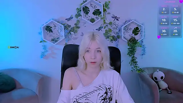  sabrina moore online show from 07.28.26