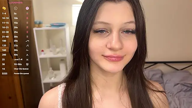Snapshot of cutessofia chatting on 03.08.26 cutessofia online show from 03.08.26