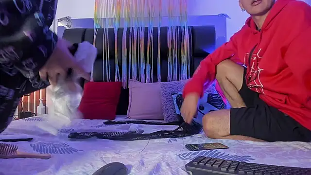 dalhia and hades online show from 04.02.26