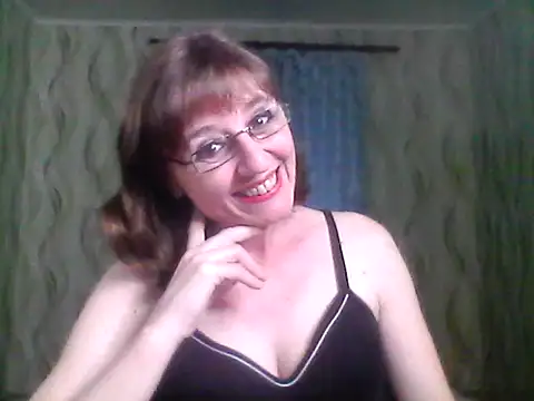 Alisaprice077 online show from 05.20.26