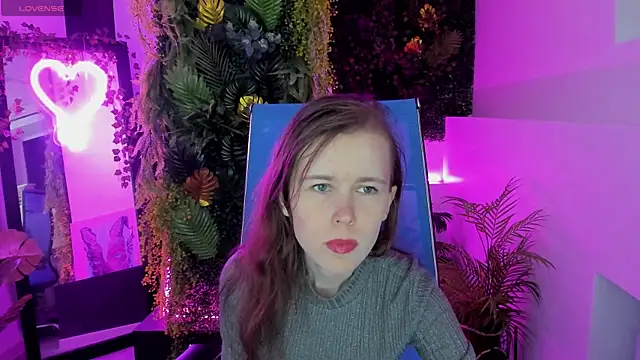 AriaGracen online show from 04.14.26