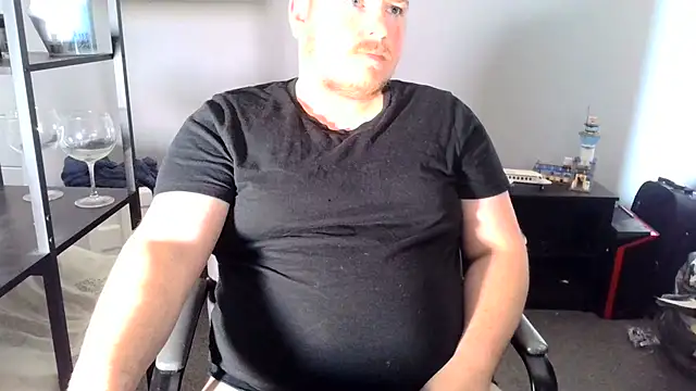 Snapshot of bshcock chatting on 06.20.26 bshcock online show from 06.20.26