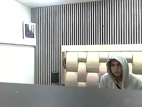 Snapshot of Alex_Wolft chatting on 05.13.26 Alex Wolft online show from 05.13.26