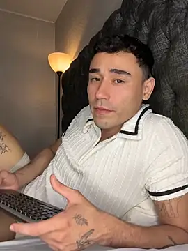 Adam Grey online show from 04.25.26