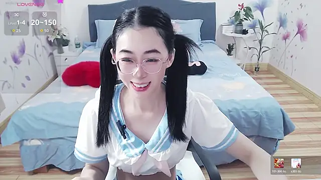 Snapshot of mila-baby-99 chatting on 05.10.26 mila-baby-99 online show from 05.10.26