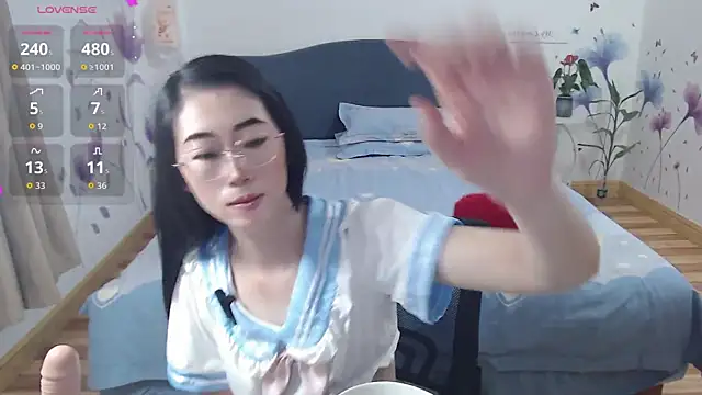 Snapshot of mila-baby-99 chatting on 05.27.26 mila-baby-99 online show from 05.27.26