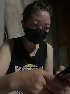 Snapshot of Bling-pusy chatting on 05.31.26 Bling-pusy online show from 05.31.26