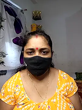 Snapshot of Tanvi_My_Girl chatting on 05.13.26 Tanvi My Girl online show from 05.13.26