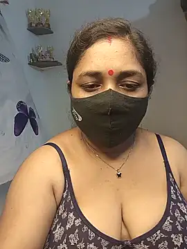 Snapshot of Tanvi_My_Girl chatting on 05.20.26 Tanvi My Girl online show from 05.20.26