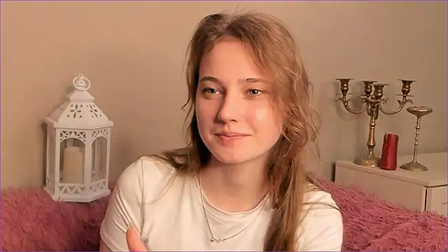 Snapshot of RubieHeiser chatting on 05.10.26 RubieHeiser online show from 05.10.26