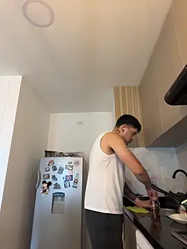 TroyeSavage online show from 04.03.26