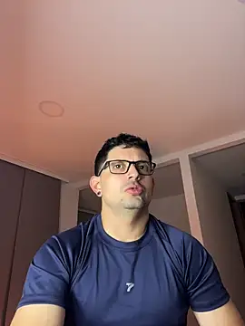 TroyeSavage online show from 06.05.26