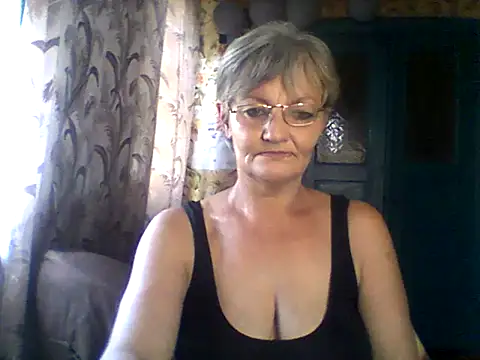 Snapshot of NikaGold455 chatting on 04.04.26 NikaGold455 online show from 04.04.26