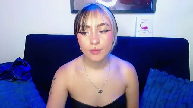 melodygirl2   online show from 04.11.26