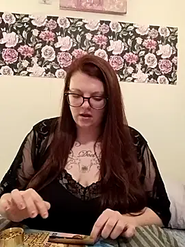 Snapshot of Sluttynoel chatting on 04.26.26 Sluttynoel online show from 04.26.26