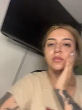 CarolQueen1  online show from 06.06.26