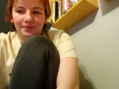 Snapshot of thatcutesubgirlwlw chatting on 03.16.26 thatcutesubgirlwlw online show from 03.16.26