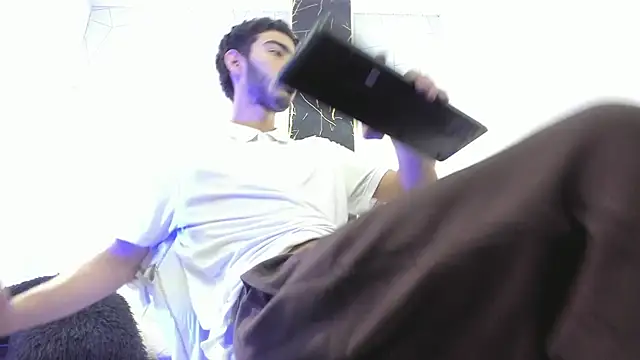 Valentin Lux online show from 04.08.26