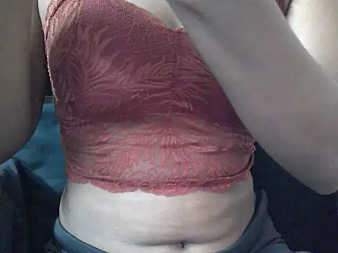 Couplehot00 online show from 07.30.26