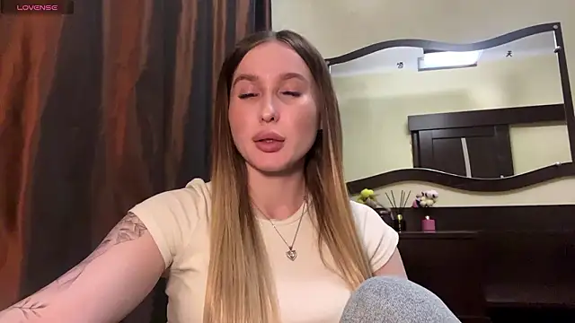 FrancieSteinbaugh online show from 03.12.26