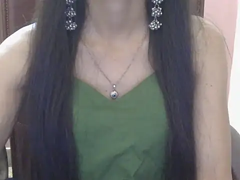 Snapshot of Lovely_Ananta chatting on 04.27.26 Lovely Ananta online show from 04.27.26