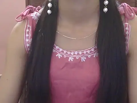 Snapshot of Lovely_Ananta chatting on 05.19.26 Lovely Ananta online show from 05.19.26
