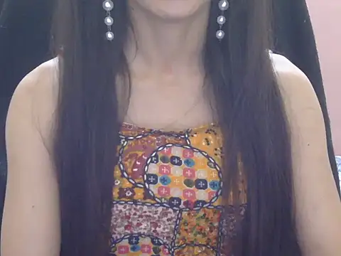 Snapshot of Lovely_Ananta chatting on 06.11.26 Lovely Ananta online show from 06.11.26