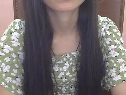 Snapshot of Lovely_Ananta chatting on 06.18.26 Lovely Ananta online show from 06.18.26