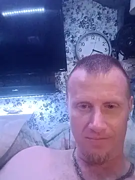 HandsomeDad698832 online show from 03.09.26