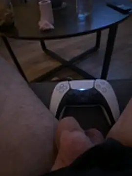 Snapshot of playermax chatting on 04.05.26 playermax online show from 04.05.26