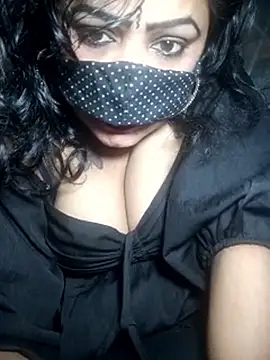 Delhi Patola online show from 04.21.26