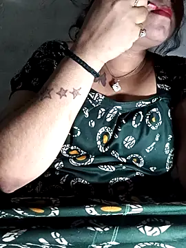 Snapshot of Delhi_Patola chatting on 07.02.26 Delhi Patola online show from 07.02.26